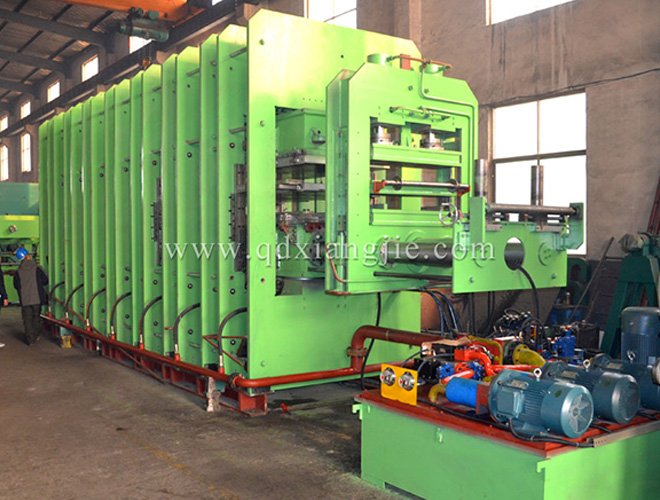 織物輸送帶生產線