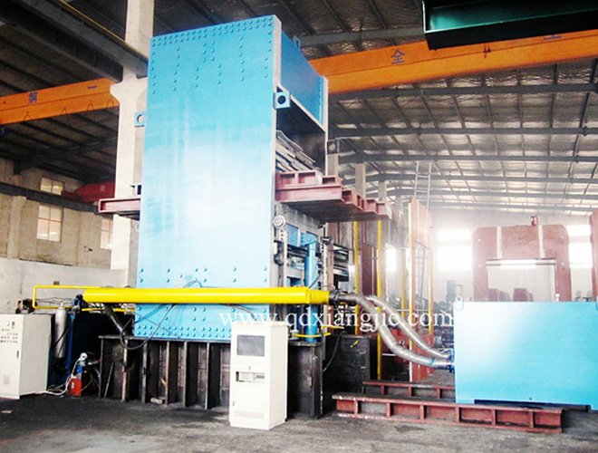 4500T 側板式平板硫化機