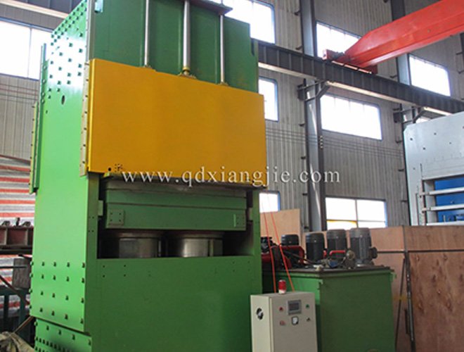 XLB-1900X1900-3000T側板式硫化機