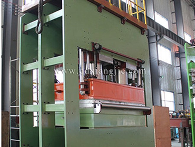 XLB-2200x1500-800T下壓式框式硫化機(jī)