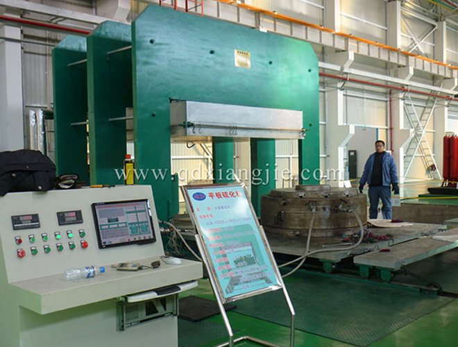 XLB-3000x3000-3000T框式硫化機(jī)