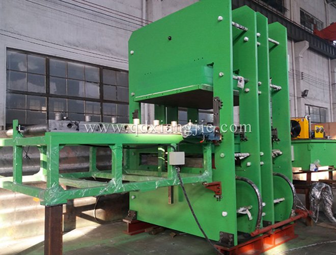 框式平板硫化機(jī)