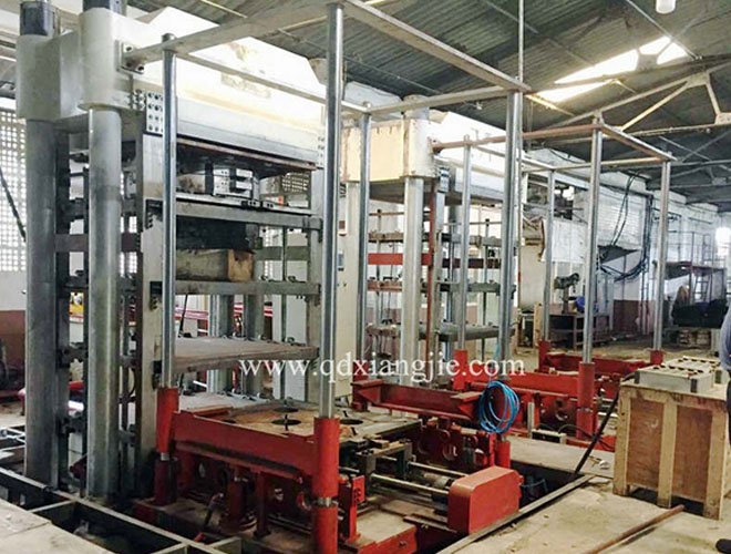 雙聯(lián)實心胎硫化機